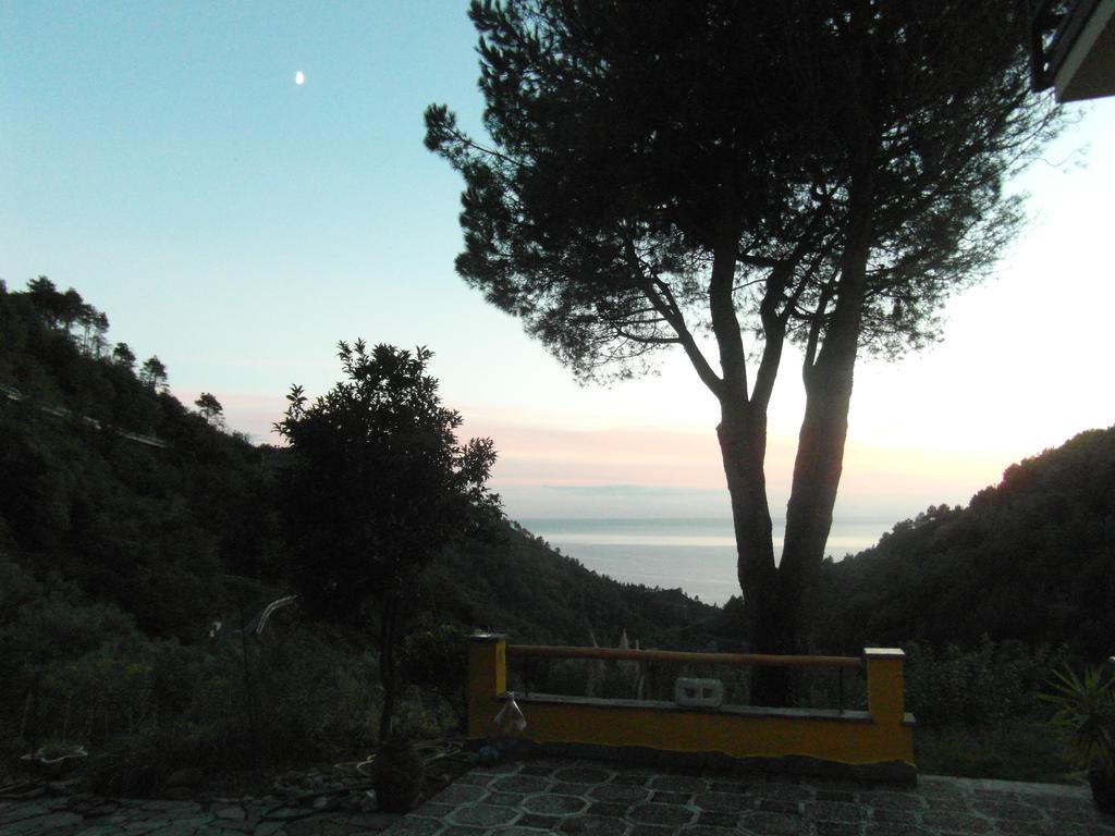Agriturismo Costa Di Campo เวอนาซซา ภายนอก รูปภาพ